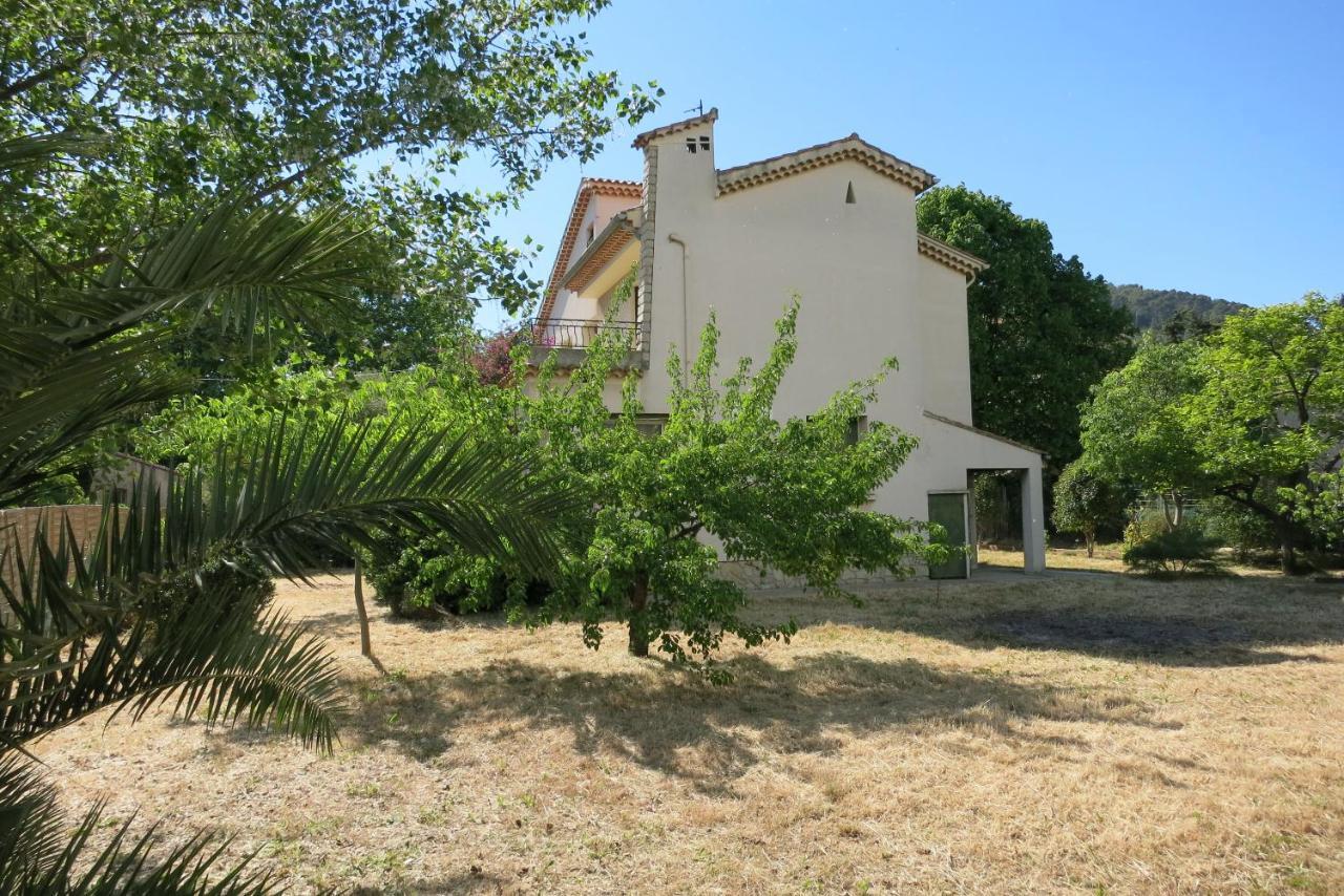 Maison Lumineuse Et Spacieuse Avec Jardin Arbore 拉瓦勒他·杜瓦尔 外观 照片